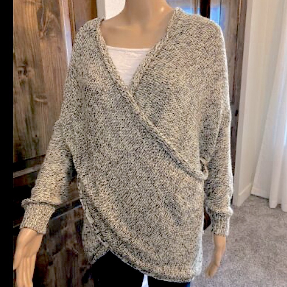 Cross/Wrap Tulip Knit Pullover Sweater